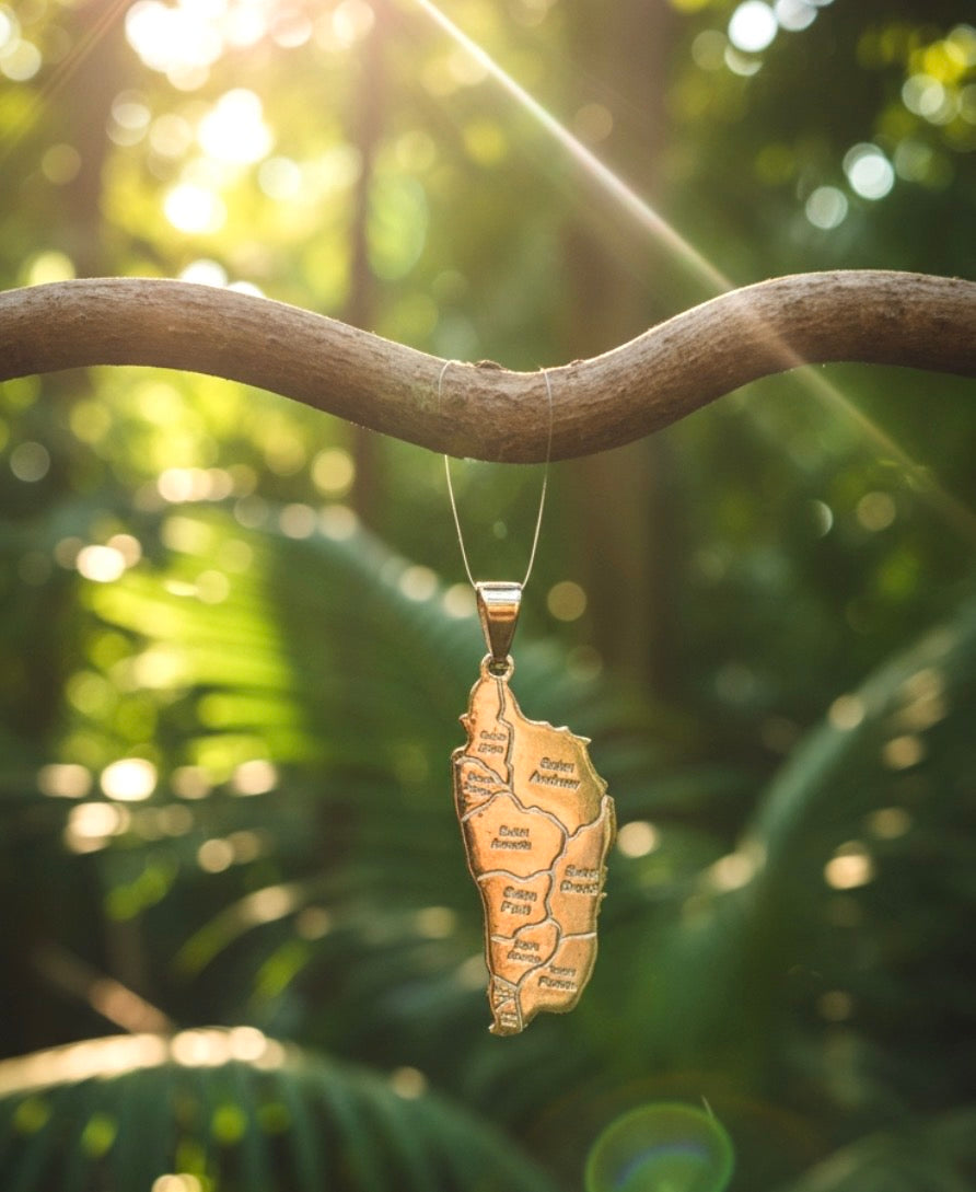 Dominica Island Pendant & Necklace Set